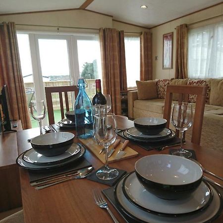No42 Wild Goose Villa Dornoch Exterior photo